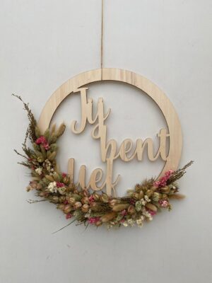 Houten naamkrans